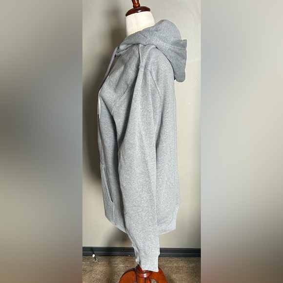 The North Face Men's Gray Hoodie - Picture 4 of 7